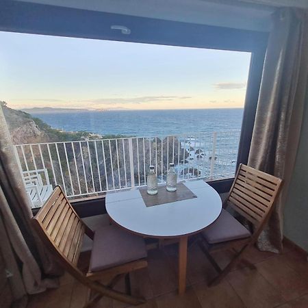 Apartamento Cap sa Sal Begur 74 con Terraza literalmente Sobre el Mar Exterior foto