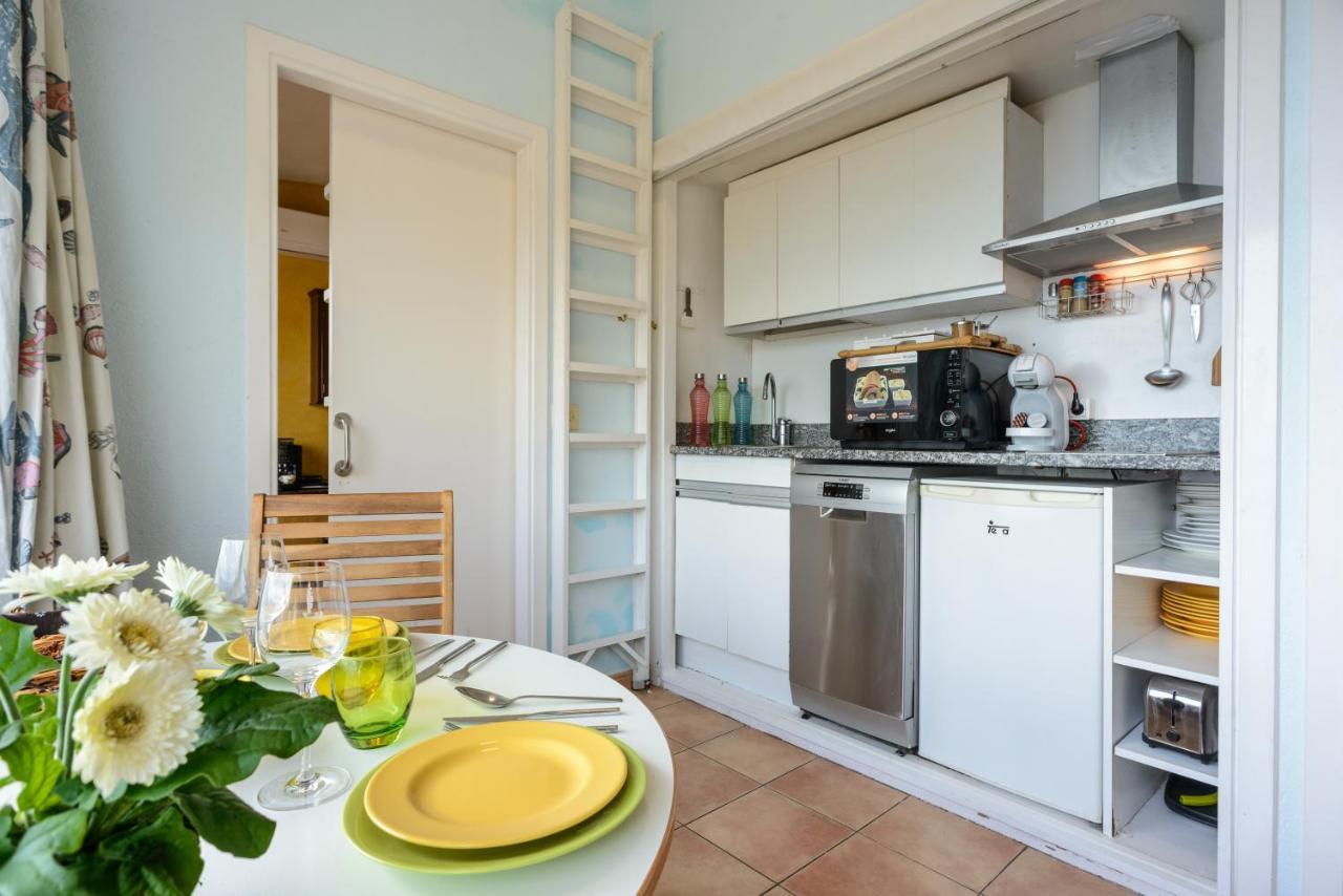 Apartamento Cap sa Sal Begur 74 con Terraza literalmente Sobre el Mar Exterior foto