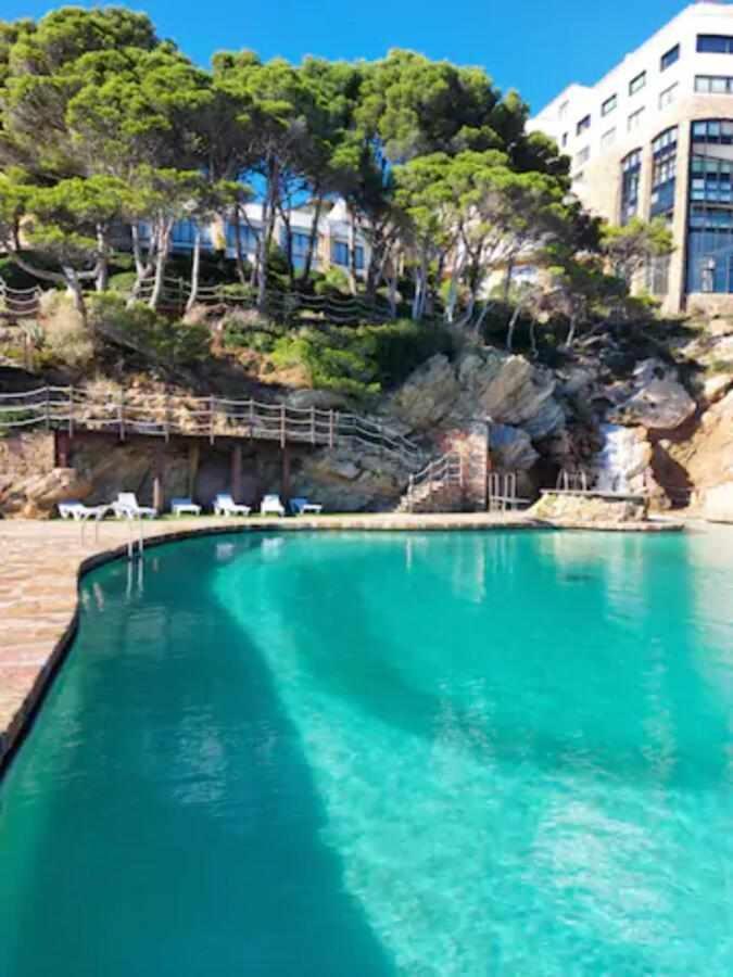 Apartamento Cap sa Sal Begur 74 con Terraza literalmente Sobre el Mar Exterior foto